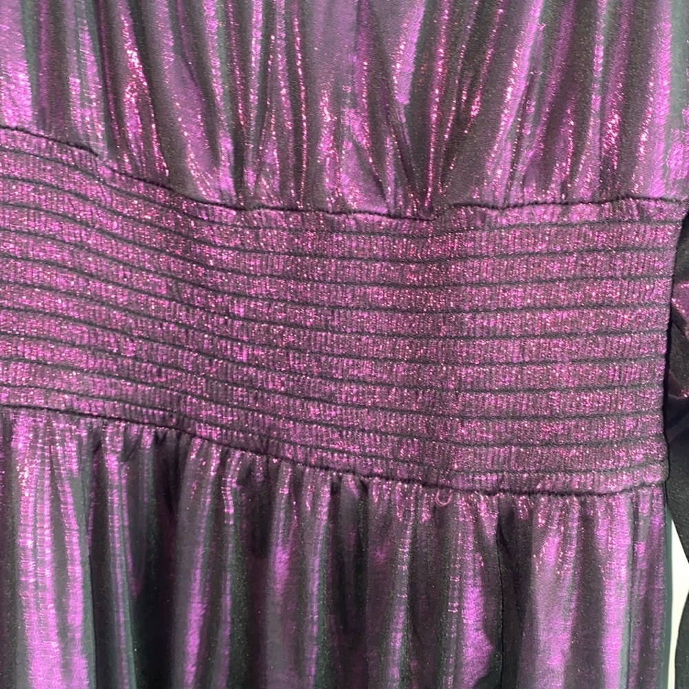 Amazing Dress! - Picture 5 of 6